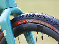 Rower gravel Accent  Freak Carbon v2 Force 1x13 AXS + ebon - 11