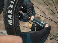 Pompka Topeak  Airbooster Nano CO2 16g - 2